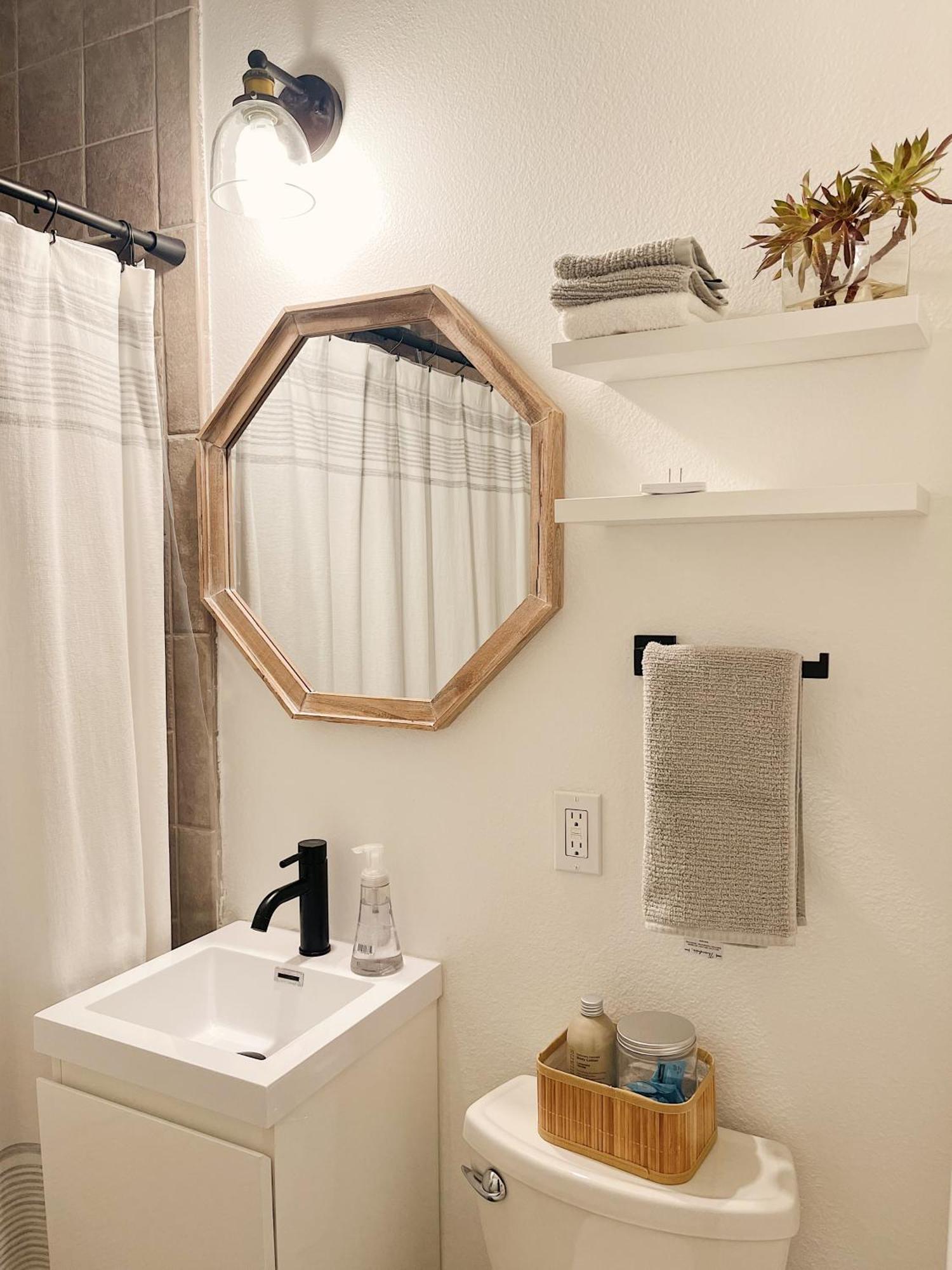 Oasis 97 Thirtyone Hotel Anaheim Bagian luar foto